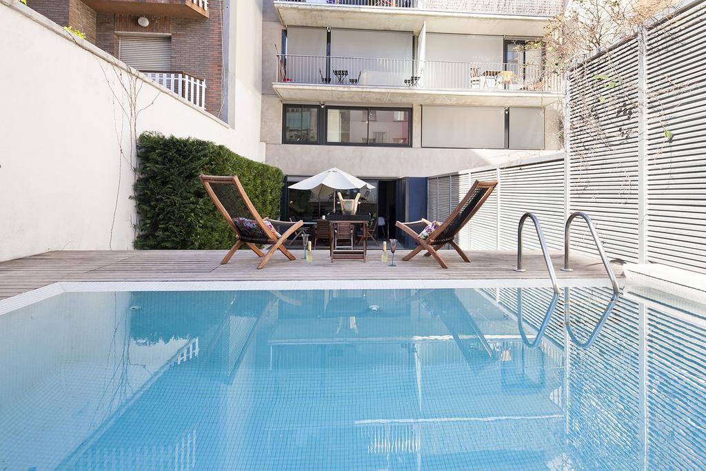 Apartment Barcelona Rentals - Private Pool And Garden Center Eksteriør bilde