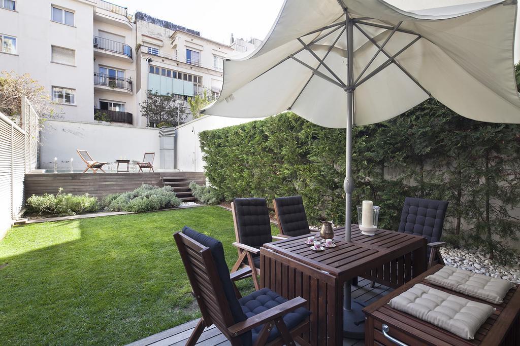 Apartment Barcelona Rentals - Private Pool And Garden Center Eksteriør bilde