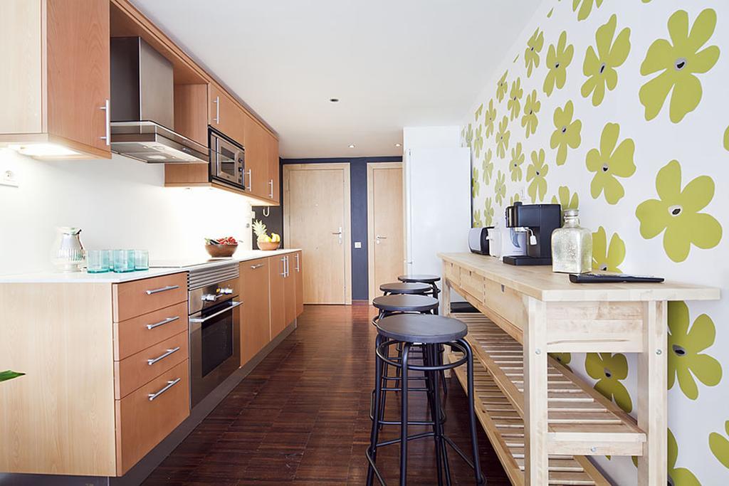 Apartment Barcelona Rentals - Private Pool And Garden Center Eksteriør bilde